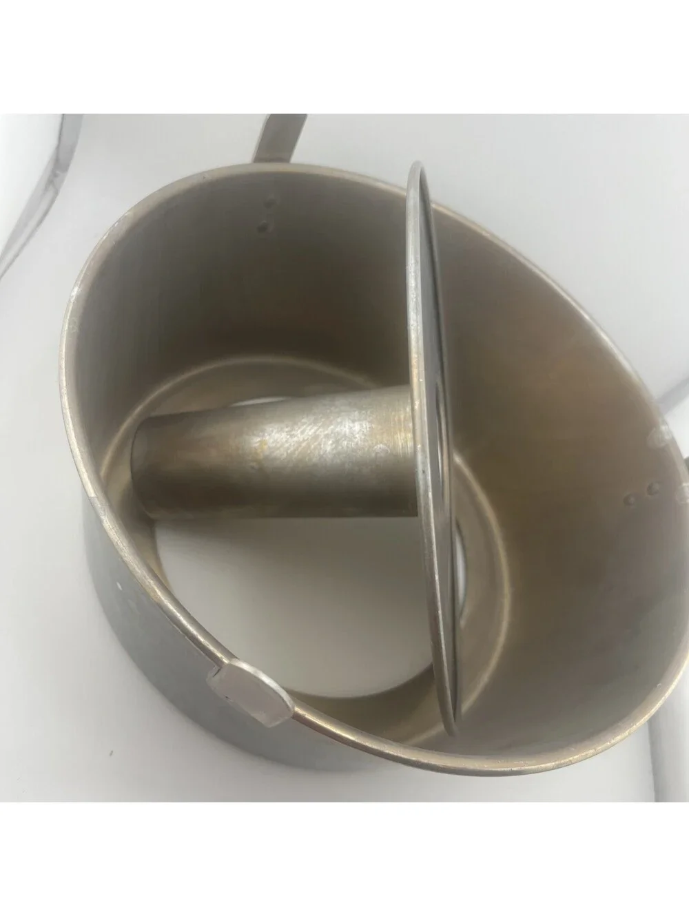 Vintage 10 Inch Aluminum Angel Food Cake Pan Two Piece Tube Baking Pan